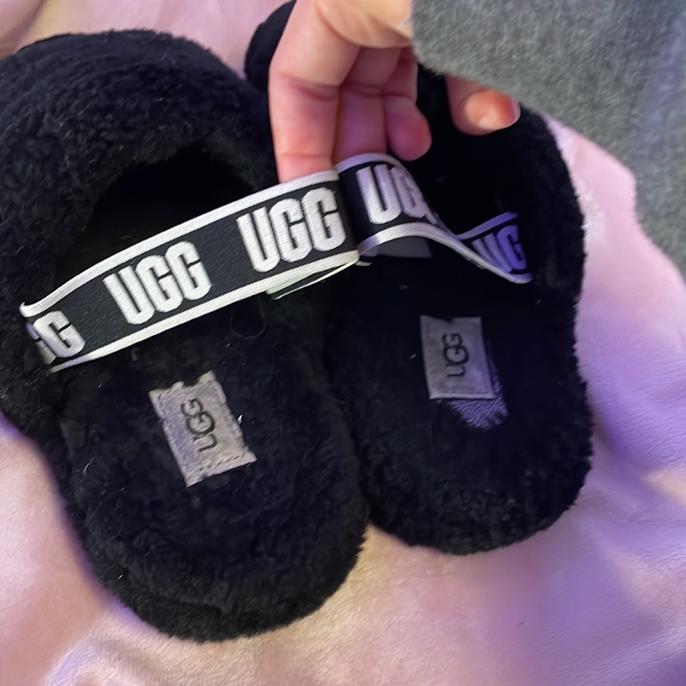 Uggs Fluff yeah slippers - Picture 3 of 4